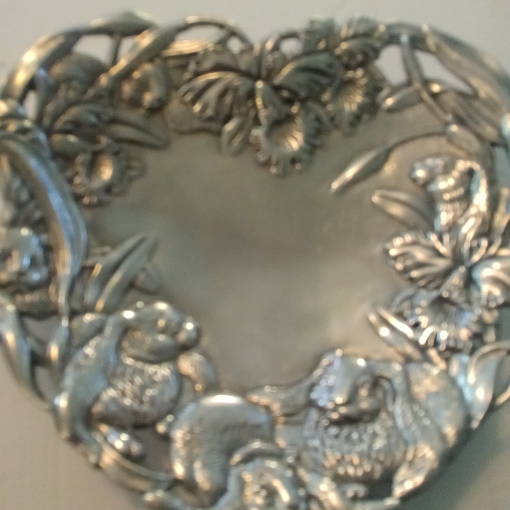 Vintage Author Court heart shaped tray